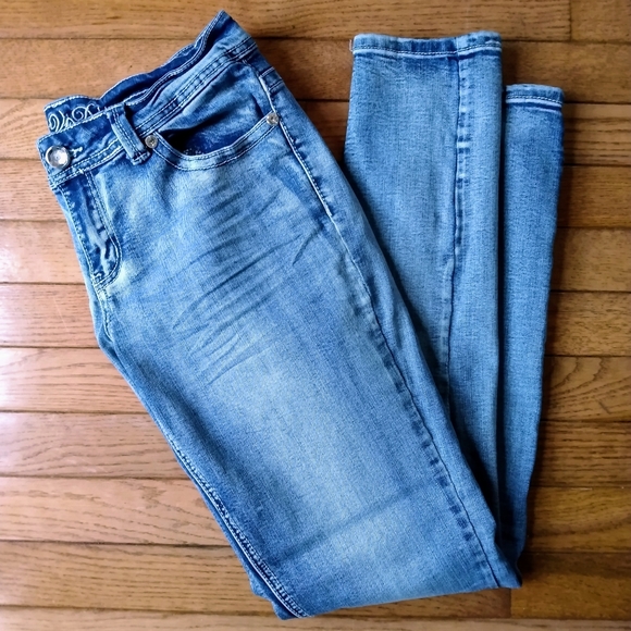 🌟Blinded out Vivi Diva 👖 jeans - Picture 3 of 8